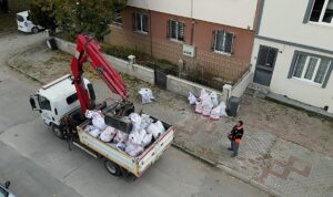 1-yilda-29-bin-ton-molozun-cevreyi-kirletmesi-onlendi-Ee18gX3Q.jpg