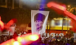 19-mayis-ataturku-anma-genclik-ve-spor-bayrami-didimde-cosku-ile-kutlandi-mdNiS8as.jpg