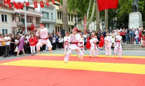 19-mayis-ataturku-anma-genclik-ve-spor-bayraminin-105-yil-donumu-19-mayis-2024-FIQNSCzn.jpg