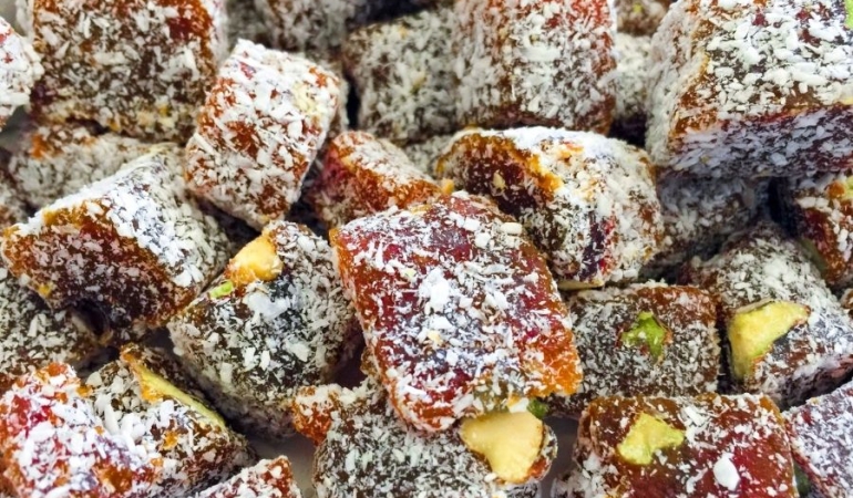 Mersin’in Geleneksel Tatlıları ve Özkaymak Dondurma