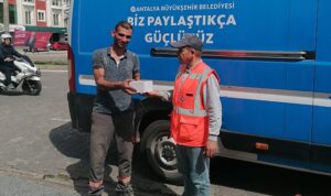 alanyali-cocuklar-saglikli-mama-ile-bulustu-n1tu2ccu.jpg