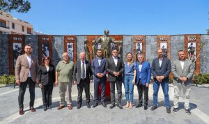 aliaga-belediye-baskani-serkan-acar-atamizin-aliagaya-gelisinin-90yil-donumu-kutlu-olsun-vTY18HC4.jpg