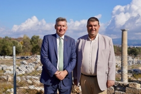 almanya-izmir-baskonsolosundan-baskan-yetiskine-ziyaret.jpg
