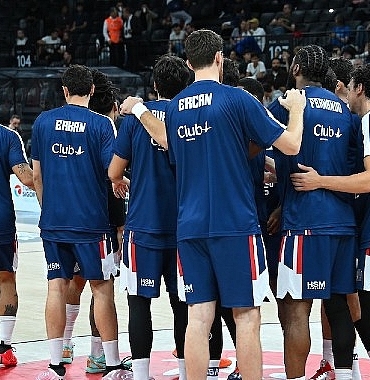 Anadolu Efes, yeni sezonda taraftarı önündeki ilk EuroLeague karşılaşmasına hazır