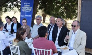 antalya-buyuksehir-belediyesi-antalyadaki-cevre-paydaslariyla-bir-araya-geldi-2eDD4q5d.jpg