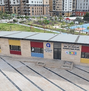 Antalya Büyükşehir Belediyesi öğrencilerin yanında