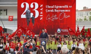 avcilar-23-nisan-ulusal-egemenlik-ve-cocuk-bayramini-coskuyla-kutladi-Sr1blUKs.jpg