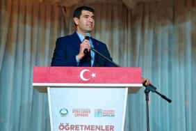 avcilar-belediyesinden-ogretmenler-gunu-kutlamasi.jpg