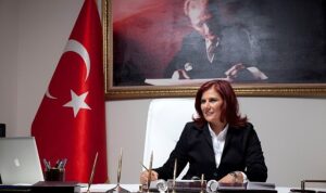 aydin-buyuksehir-belediye-baskani-ozlem-cercioglu-23-nisan-ulusal-egemenlik-ve-cocuk-bayrami-nedeniyle-3mKaVVYv.jpg