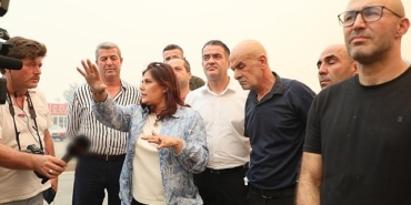 aydin-buyuksehir-belediyesi-itfaiyesinden-orman-yanginina-hizli-mudahale.jpg