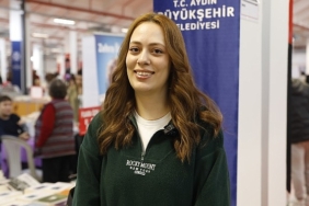 aydin-buyuksehir-belediyesinin-ev-sahipliginde-fuar-aydinda-duzenlenen-aydin-kitap-fuari-devam-ediyor.jpg