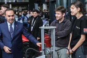 bakan-kacirdan-kocaelinin-teknoloji-takimlarina-ovgu-kocaeli-teknofest-2024te-buyuk-isler-basardi.jpg