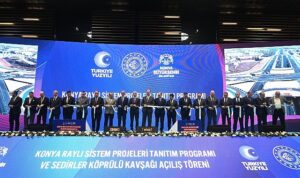 bakan-uraloglu-konyaya-kazandirilacak-yeni-rayli-sistem-hatlarinin-mujdesini-verdi-JnGqluvc.jpg