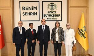 bangladesin-ankara-buyukelcisi-hag-baskan-altayi-ziyaret-etti-hrbTAbE9.jpg