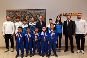 basarili-sporcular-baskan-pekyatirmaciyi-ziyaret-etti.jpg