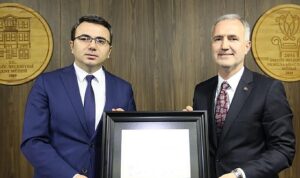 baskan-alper-taban-mazbatasini-aldi-6wG9jWh2.jpg