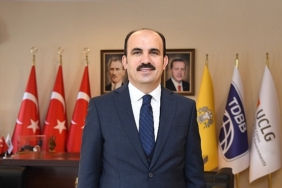 baskan-altay-24-kasim-ogretmenler-gununu-kutladi.jpg