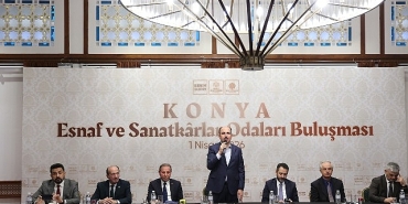 baskan-altay-esnaf-odalarinin-baskanlariyla-istisare-toplantisinda-bulustu.jpg