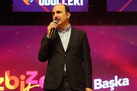 baskan-altay-genclik-meclisi-topluluk-odulleri-biz-bize-fest-bi-baska-programinin-acilisina-katildi.jpg