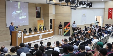 baskan-altay-universitelerimiz-sehrin-insan-kaynagina-buyuk-katki-sagliyor.jpg