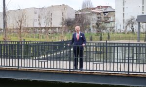 baskan-atila-aydiner-soz-verdik-yaptik-bayrampasamiza-45-bin-metrekarelik-dev-bir-millet-bahcesi-9aXzTqjR.jpg