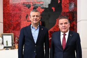 baskan-bocekten-chp-lideri-ozele-ziyaret.jpg