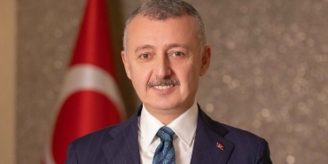 baskan-buyukakin-ramazan-bereketiyle-gonlumuze-isik-olur.jpg