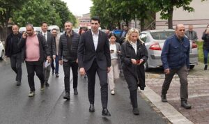 baskan-caykaradan-firuzkoy-mahallesine-hizmet-seferberligi-lt4jIGZL.jpg