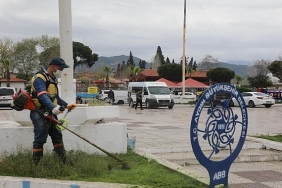 baskan-cercioglundan-germencik-ve-incirliovada-yesil-alanlara-bahar-dokunusu.jpg
