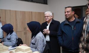baskan-devecilerden-osb-ziyareti-FpKl8pac.jpg