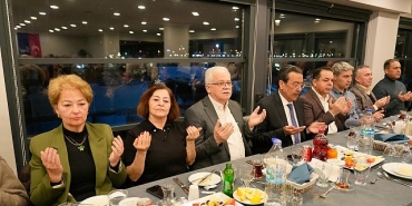 baskan-devecilerden-sehit-aileleri-ve-gaziler-onuruna-iftar.jpg