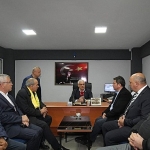 baskan-erkan-aydin-istiklal-mahallesinde-vatandaslarla-bulustu.jpg