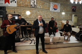 baskan-ertas-basin-mensuplariyla-yeni-yili-kutladi.jpg