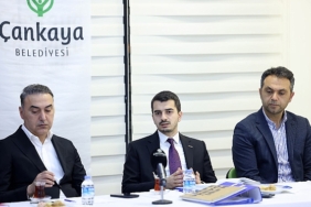 baskan-guner-gaziosmanpasa-ve-kizilay-bolgesi-muhtarlariyla-bir-araya-geldi.jpg