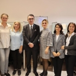 baskan-hasan-mutlu-bu-kez-de-cagri-merkezinde-calisti.jpg