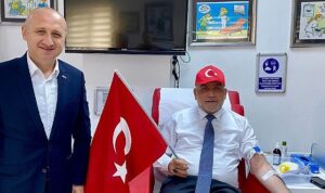 baskan-ibrahim-sandikci-kan-bagisiyla-insanliga-umut-olabiliriz-qDWyETDA.jpg