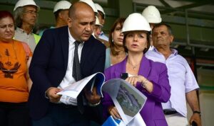 baskan-kinaydan-ataturk-genclik-merkezine-ziyaret-bolgenin-en-buyuk-spor-tesisi-olacak-E8q6nZe3.jpg