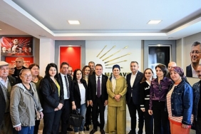 baskan-muhittin-bocekten-manavgata-ziyaret.jpg