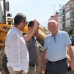 baskan-mustafa-turan-sozunu-tuttu-kurtulus-etkinlikleri-icin-harcanacak-butceyi-asfalt-ve-kilit-parkeye-donusturdu.jpg