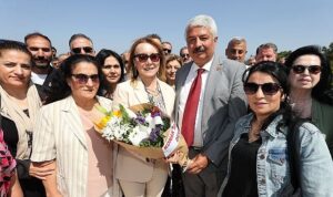 baskan-mutlu-muhtarlarla-bir-araya-geldi-topyekun-bir-basari-hikayesi-yazacagiz-wWU9W8Pc.jpg