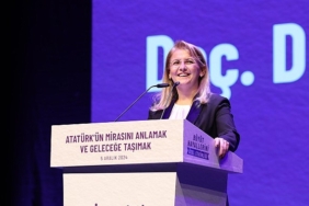 baskan-ovalioglu-kadinin-guvende-ve-esit-oldugu-bir-dunya-kurmaya-kararliyiz.jpg
