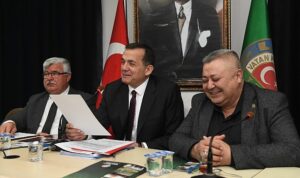 baskan-ozyigittarim-alanimiz-kisitli-ancak-bilimi-kullaniyoruz-zkGNGTQW.jpg