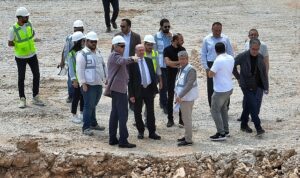 baskan-pekyatirmaci-turkiyenin-en-kapsamli-spor-tesislerinden-birini-konyaya-kazandiracak-olmanin-mutlulugunu-yasiyoruz-dedi-r72qUO1d.jpg