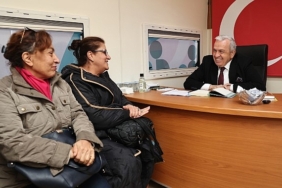 baskan-sadi-ozdemir-besevler-mahallesinde-vatandaslari-dinledi.jpg