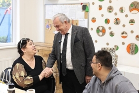 baskan-sadi-ozdemir-engelli-bireylerle-bulustu.jpg