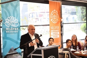 baskan-sadi-ozdemir-universite-ogrencileriyle-bulustu.jpg