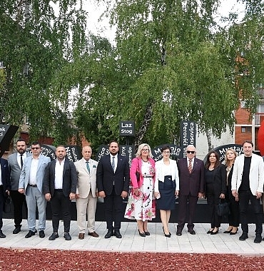 Başkan Şadi Özdemir Zavidovići’nin Şehir Günü törenlerine katıldı