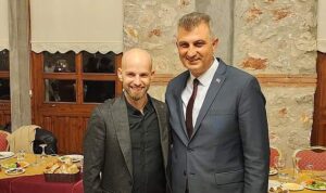 baskan-sezer-meslek-odalari-bizim-en-buyuk-paydaslarimizdan-SHetn38K.jpg