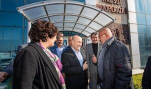 baskan-soyer-bu-hik-yeden-vazgecer-miyim-WMI31ebO.jpg