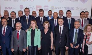 baskan-tugay-basifedin-network-bulusmasina-katildi-yolunuza-yoldas-olmaya-haziriz-yBBnfIVl.jpg